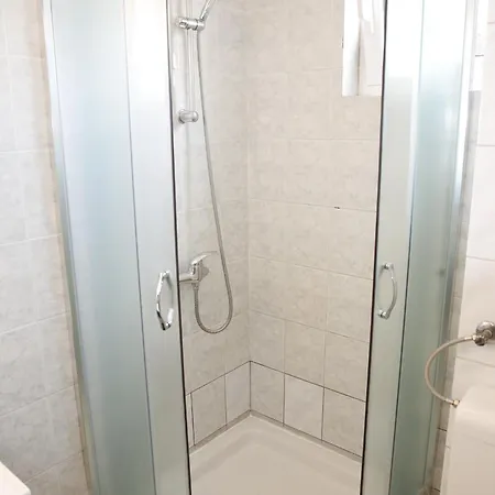 Zoralis A 3*