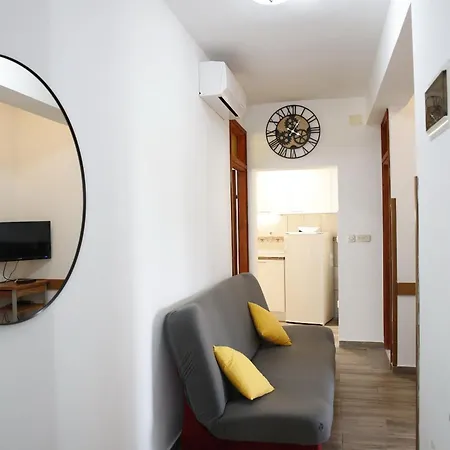 Konukevi Zoralis A 3*
