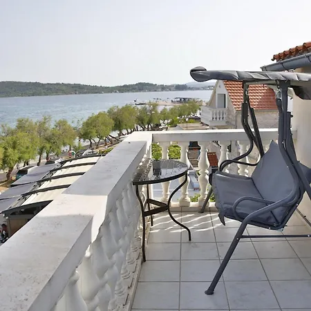 Zoralis A 3* Srima